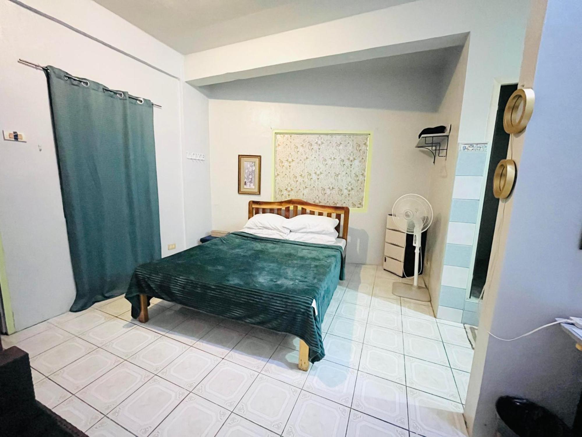 The Studio Byhome Puerto Princesa Exterior photo